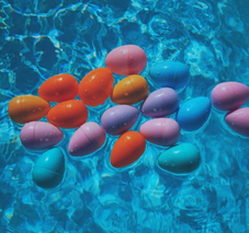 Underwater EGGstravaganza